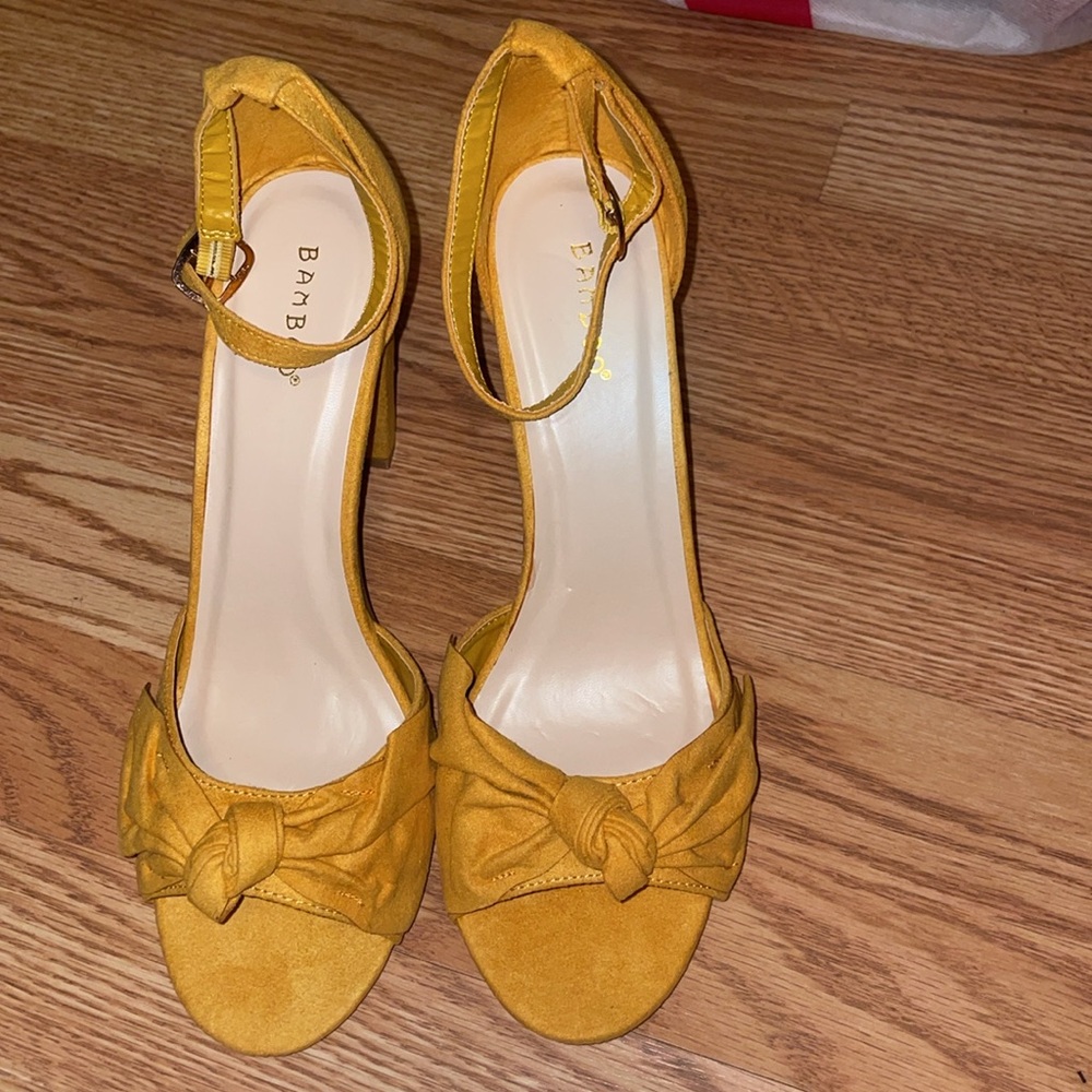 BAMBOO Mustard Yellow Heels with Bow Accent - Picture 3 of 15